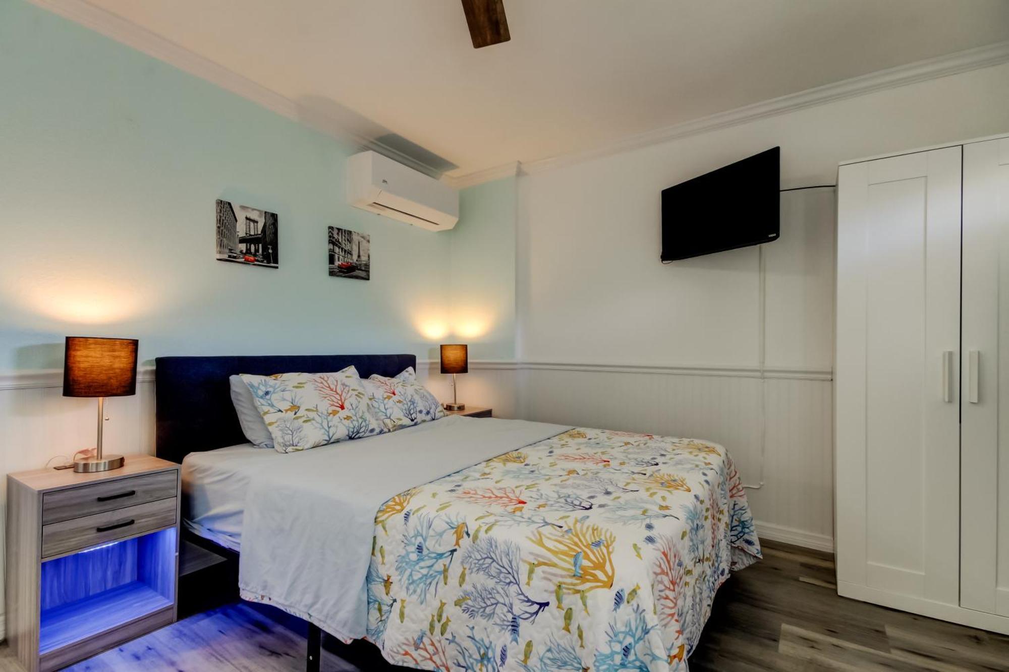 Carousel Suites -Redington Shores Esterno foto
