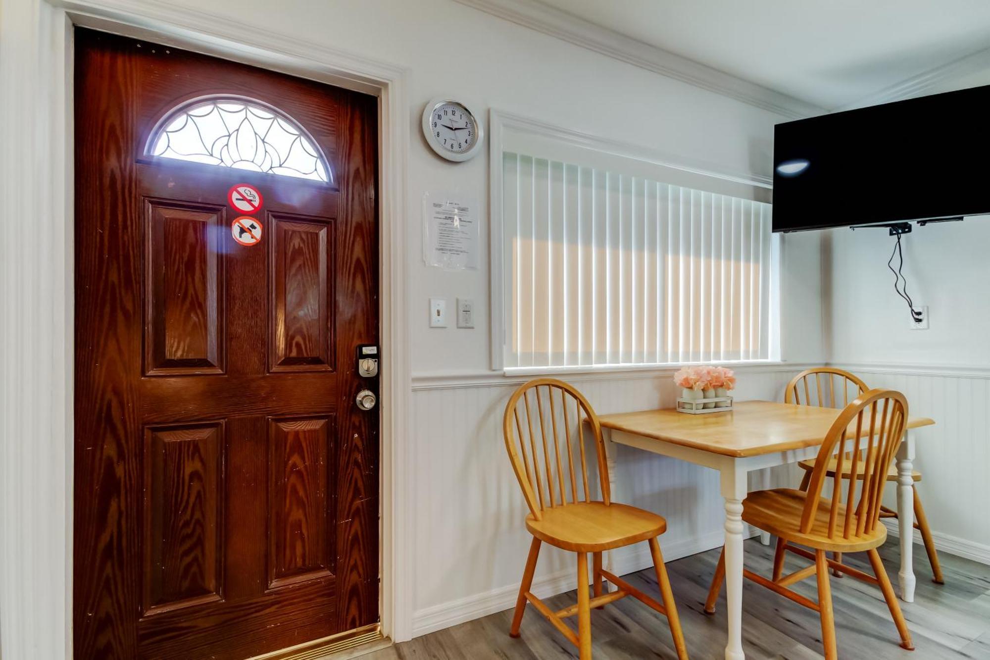 Carousel Suites -Redington Shores Esterno foto