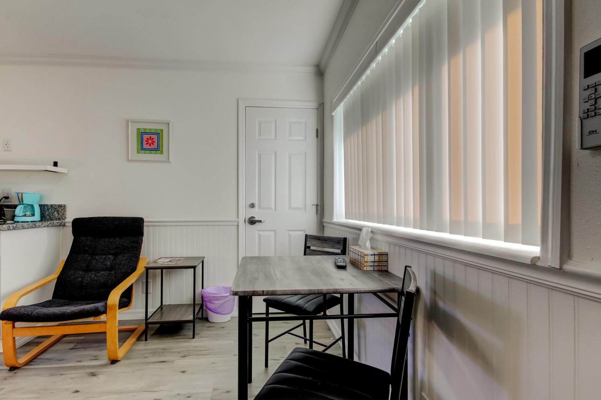 Carousel Suites -Redington Shores Esterno foto