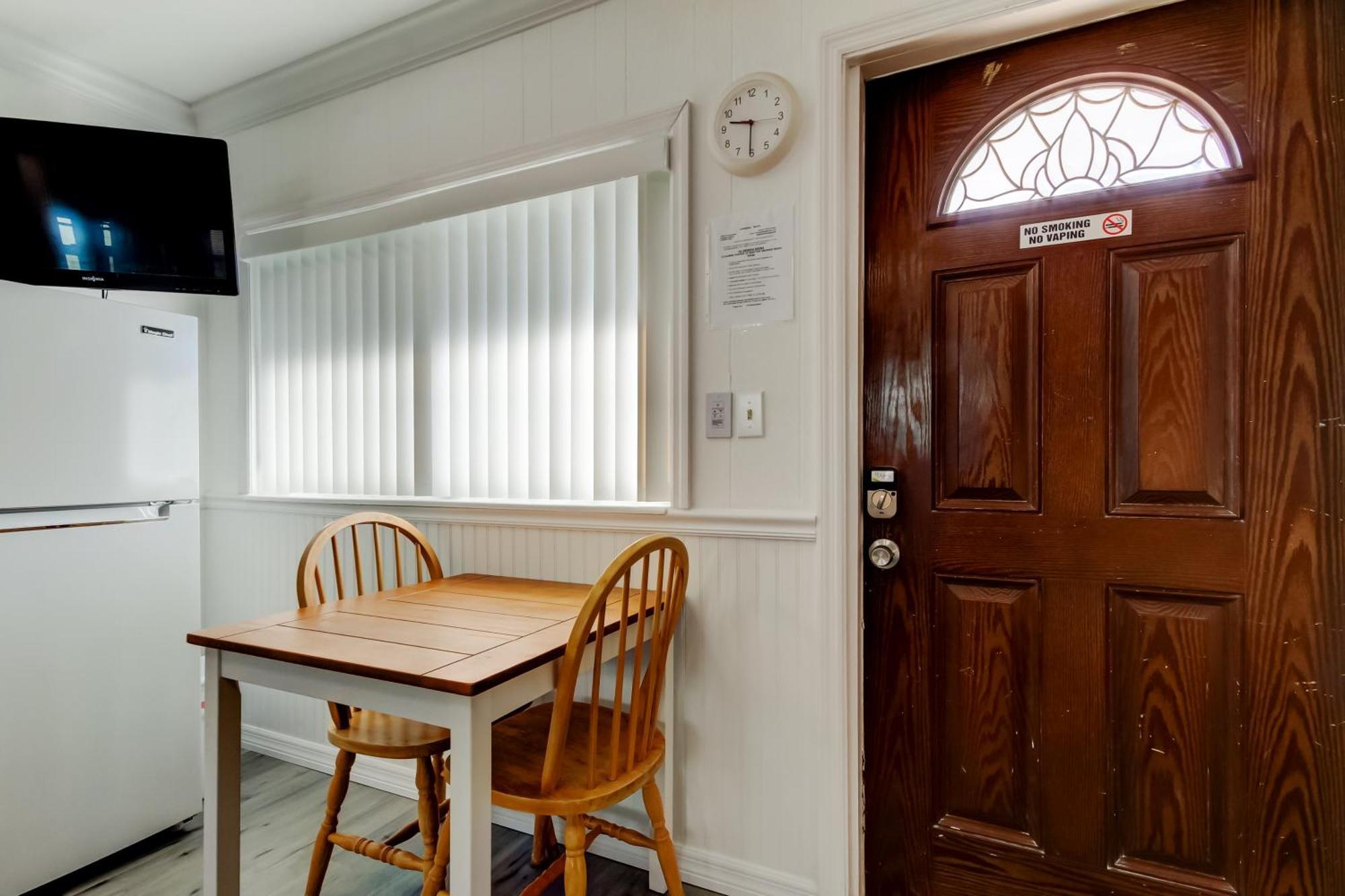 Carousel Suites -Redington Shores Esterno foto