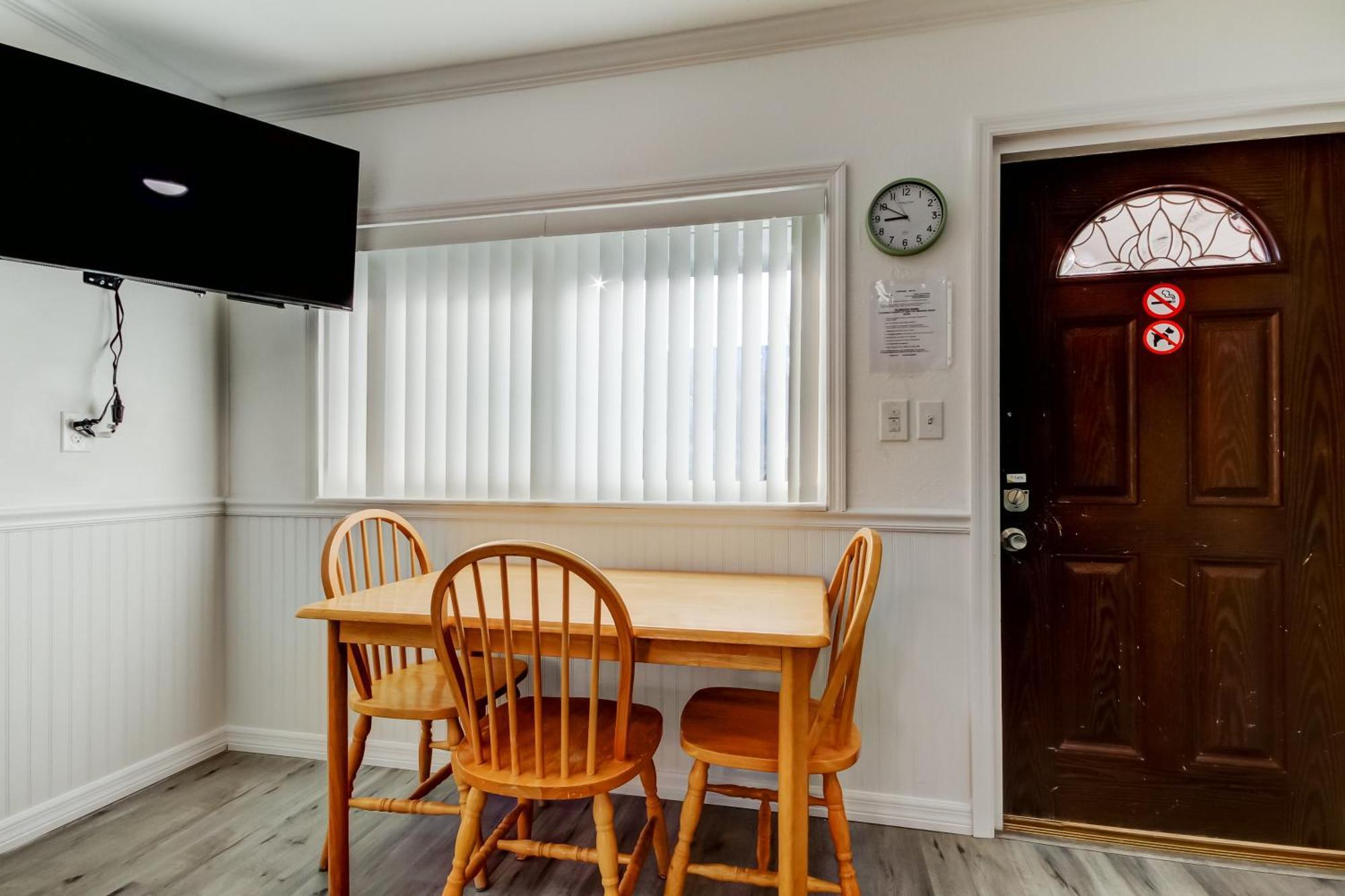 Carousel Suites -Redington Shores Esterno foto