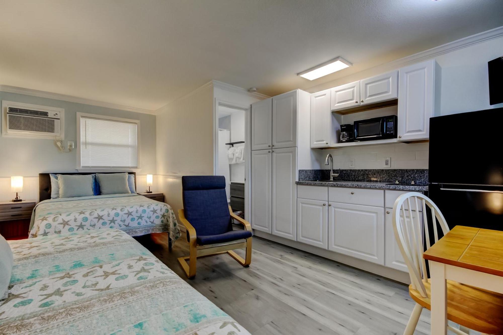 Carousel Suites -Redington Shores Esterno foto