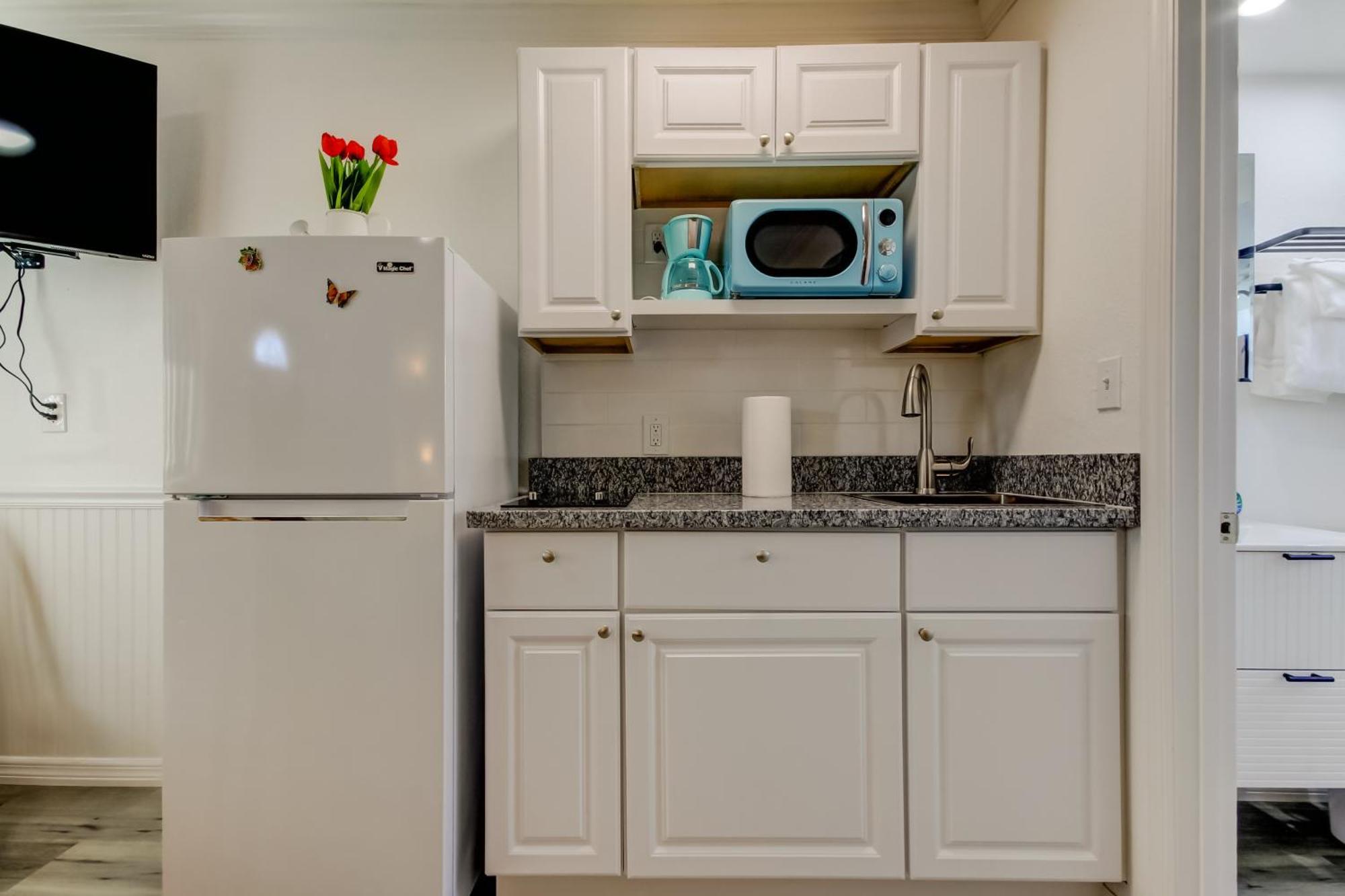 Carousel Suites -Redington Shores Esterno foto