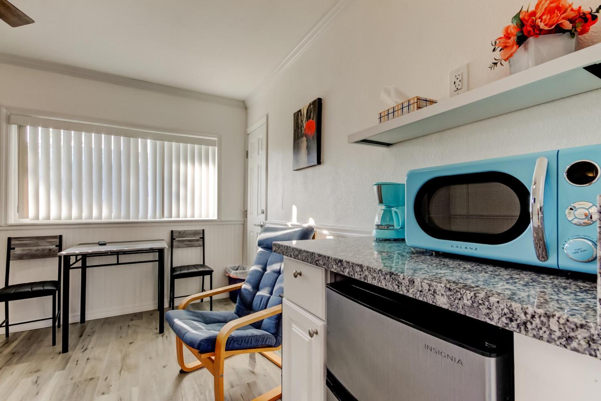 Carousel Suites -Redington Shores Esterno foto