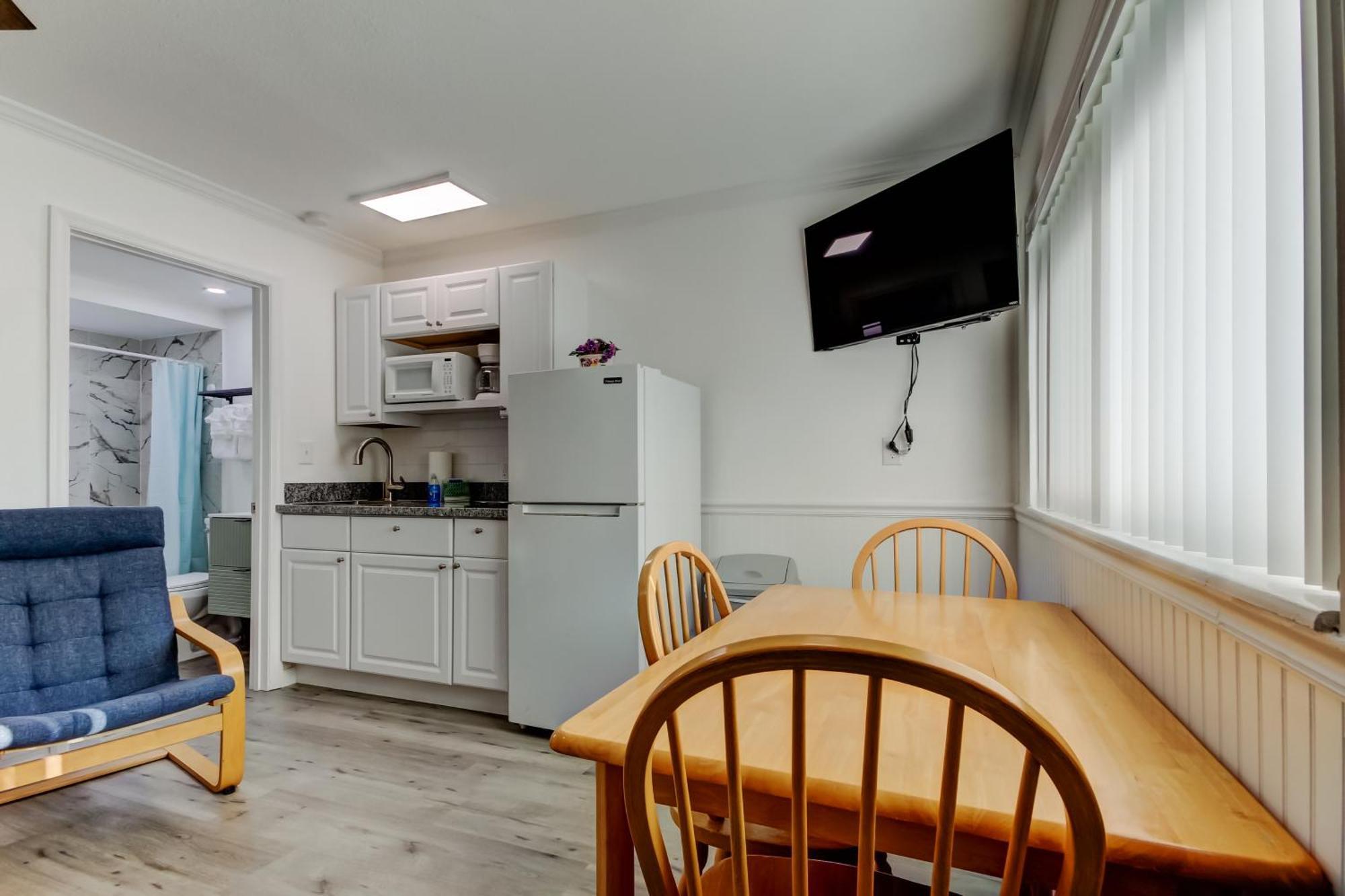 Carousel Suites -Redington Shores Esterno foto