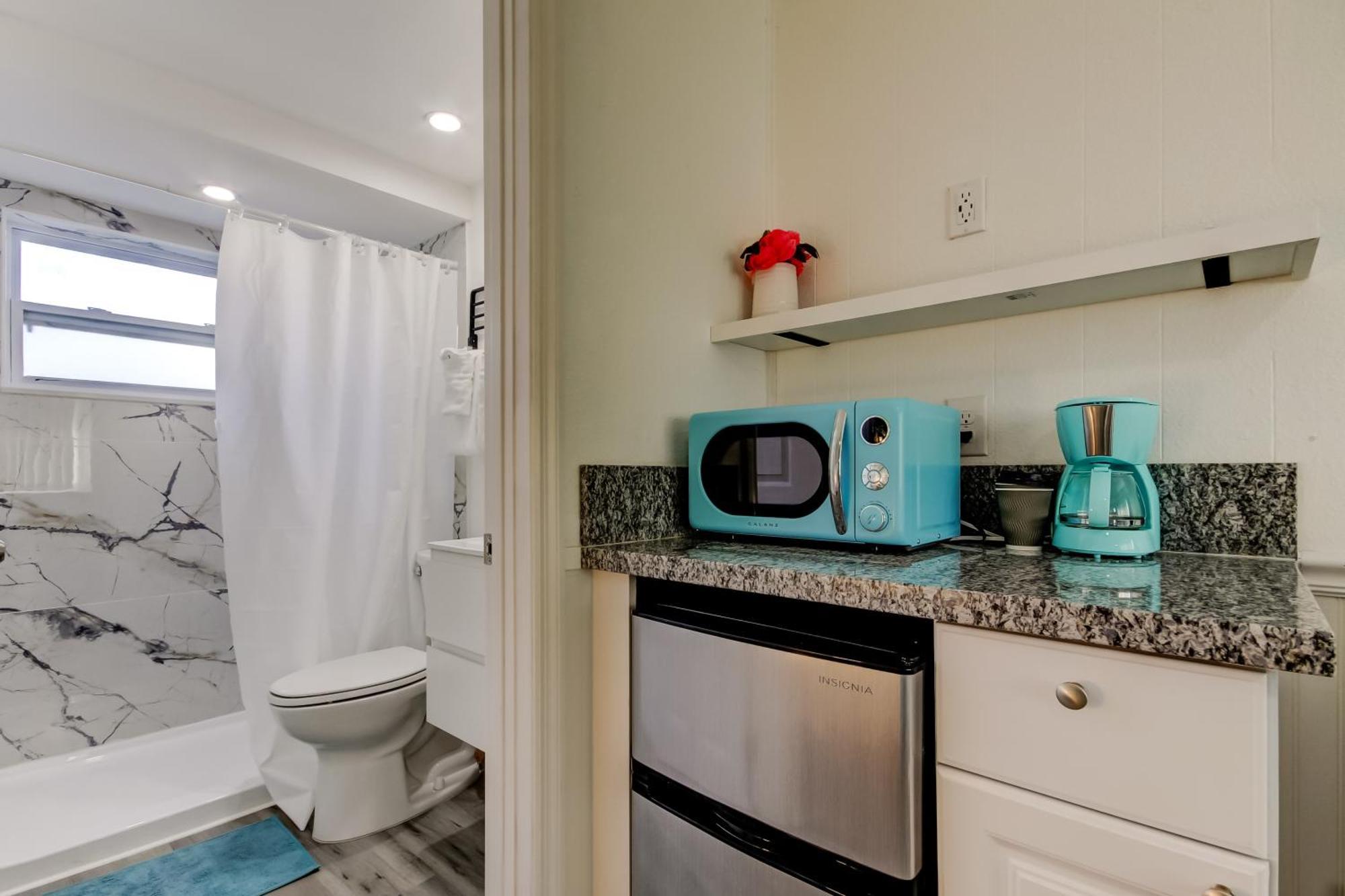 Carousel Suites -Redington Shores Esterno foto