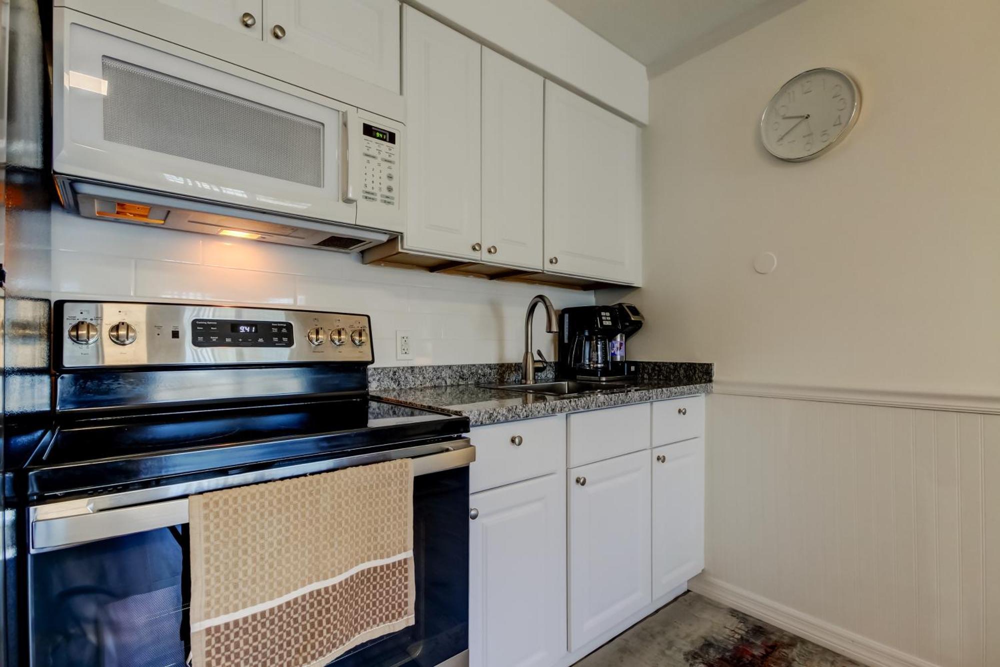 Carousel Suites -Redington Shores Esterno foto