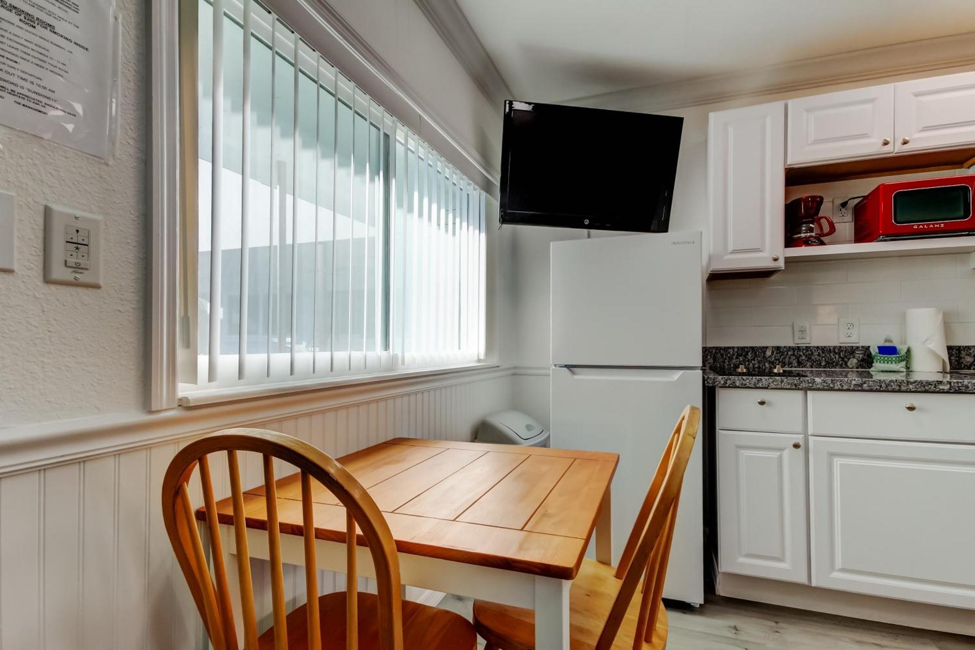 Carousel Suites -Redington Shores Esterno foto