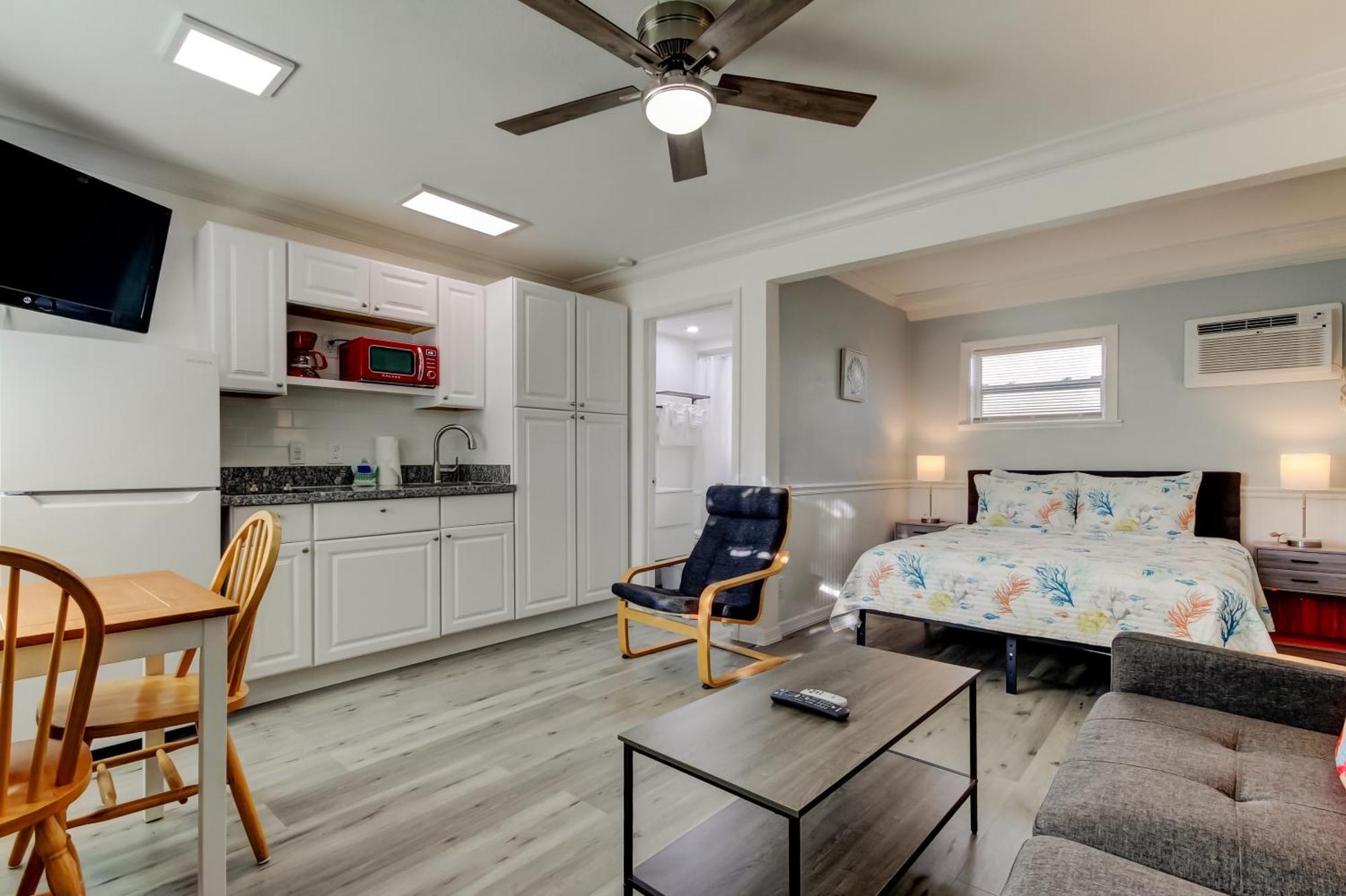 Carousel Suites -Redington Shores Esterno foto